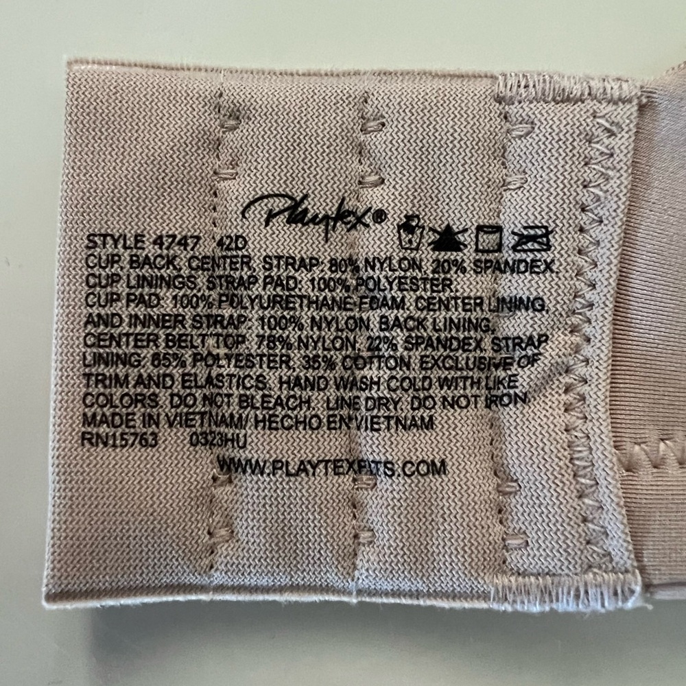 Playtex Bra style 4747 size 42D - Picture 6 of 6